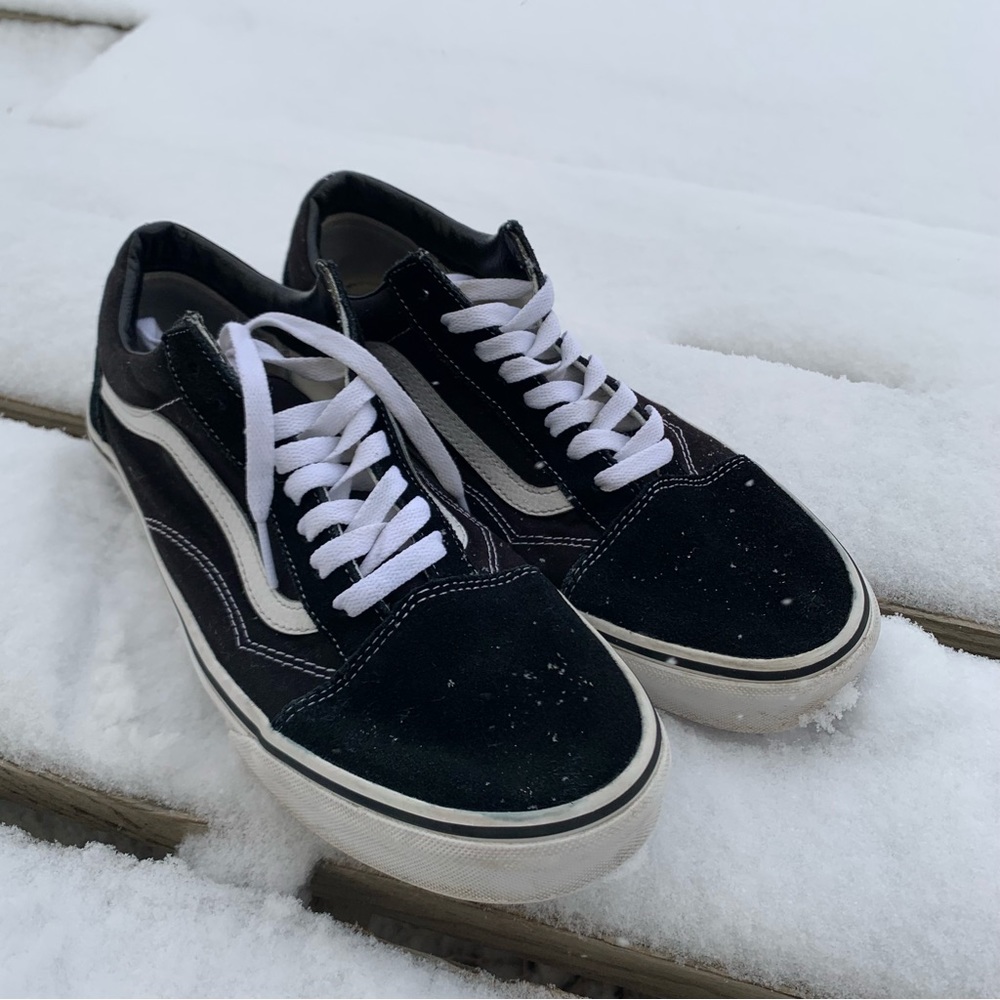 Old School Vans (Men’s Size 9.5)